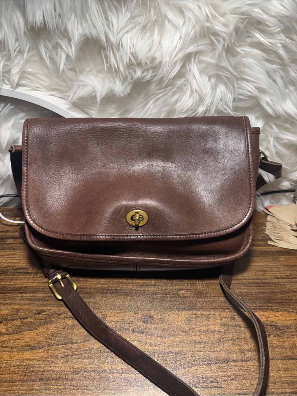 Coach Brown Leather Messenger Bag with Turn-Lock Closure Vintage